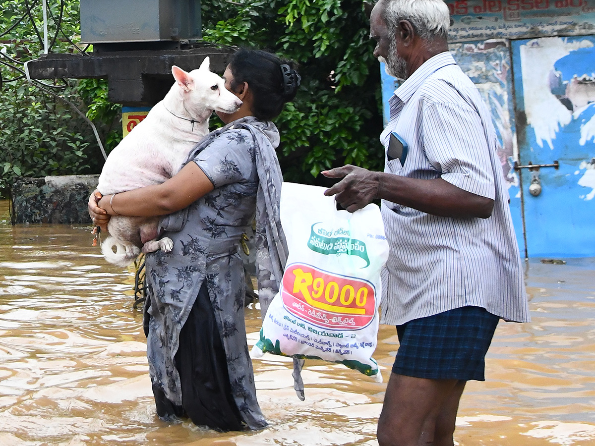 vijayawada Heavy floods today12