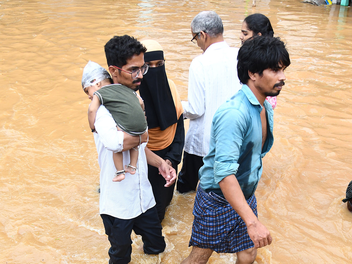 vijayawada Heavy floods today13