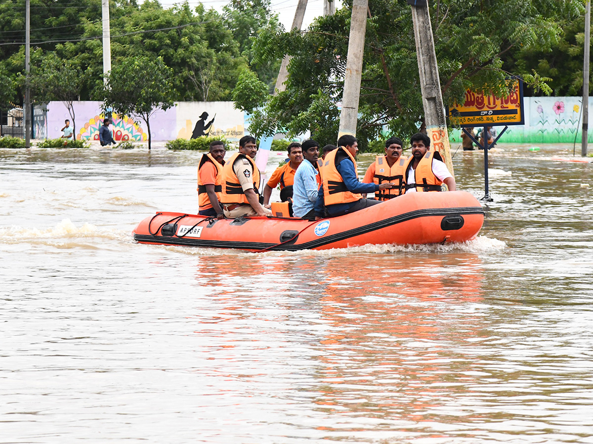 vijayawada Heavy floods today29