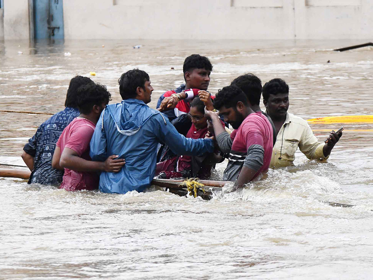 vijayawada Heavy floods today37