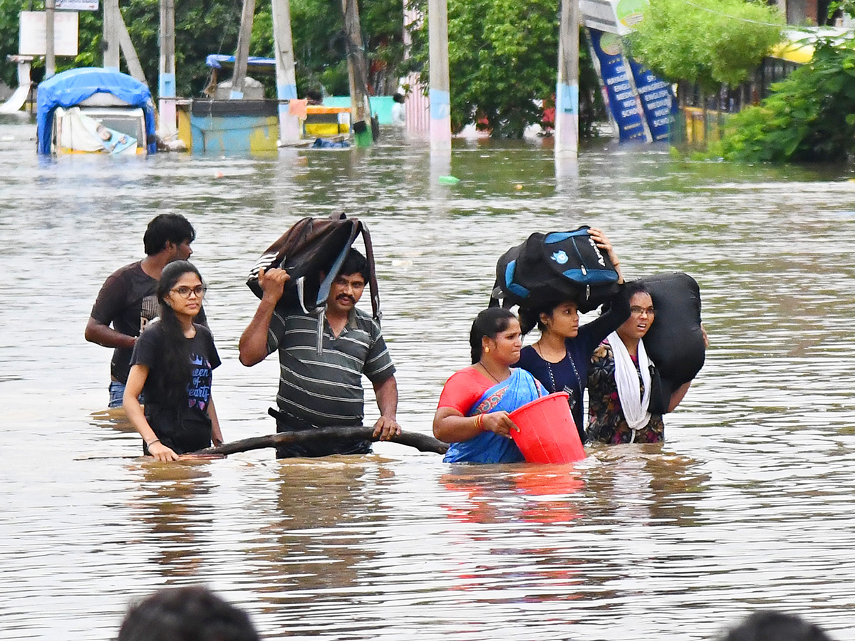 vijayawada Heavy floods today43