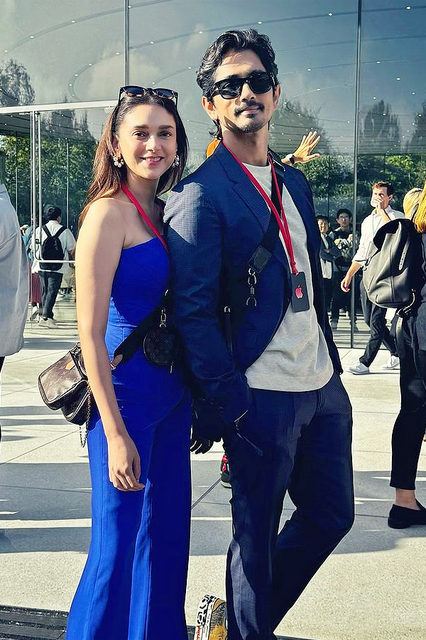 Actors Aditi Rao, Siddharth meet Apple boss Tim Cook Photos2