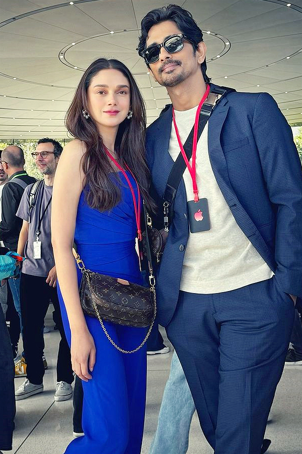 Actors Aditi Rao, Siddharth meet Apple boss Tim Cook Photos3