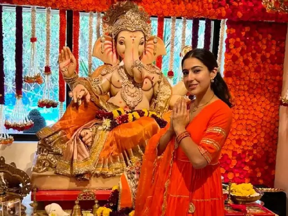 Bollywood Celebs Worship Of Lord Ganesh Photos viral5