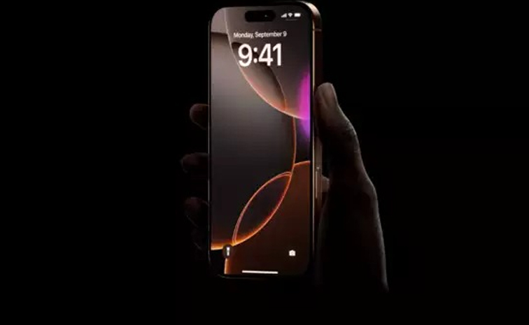 New Products in Its Glowtime Apple Event Photos2