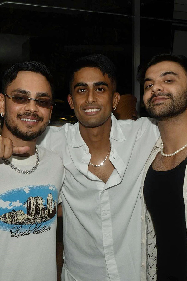 Shubman Gill Parties Hard With Buddies Ishan Kishan, KL Rahul And Shreyas Iyer Photos10