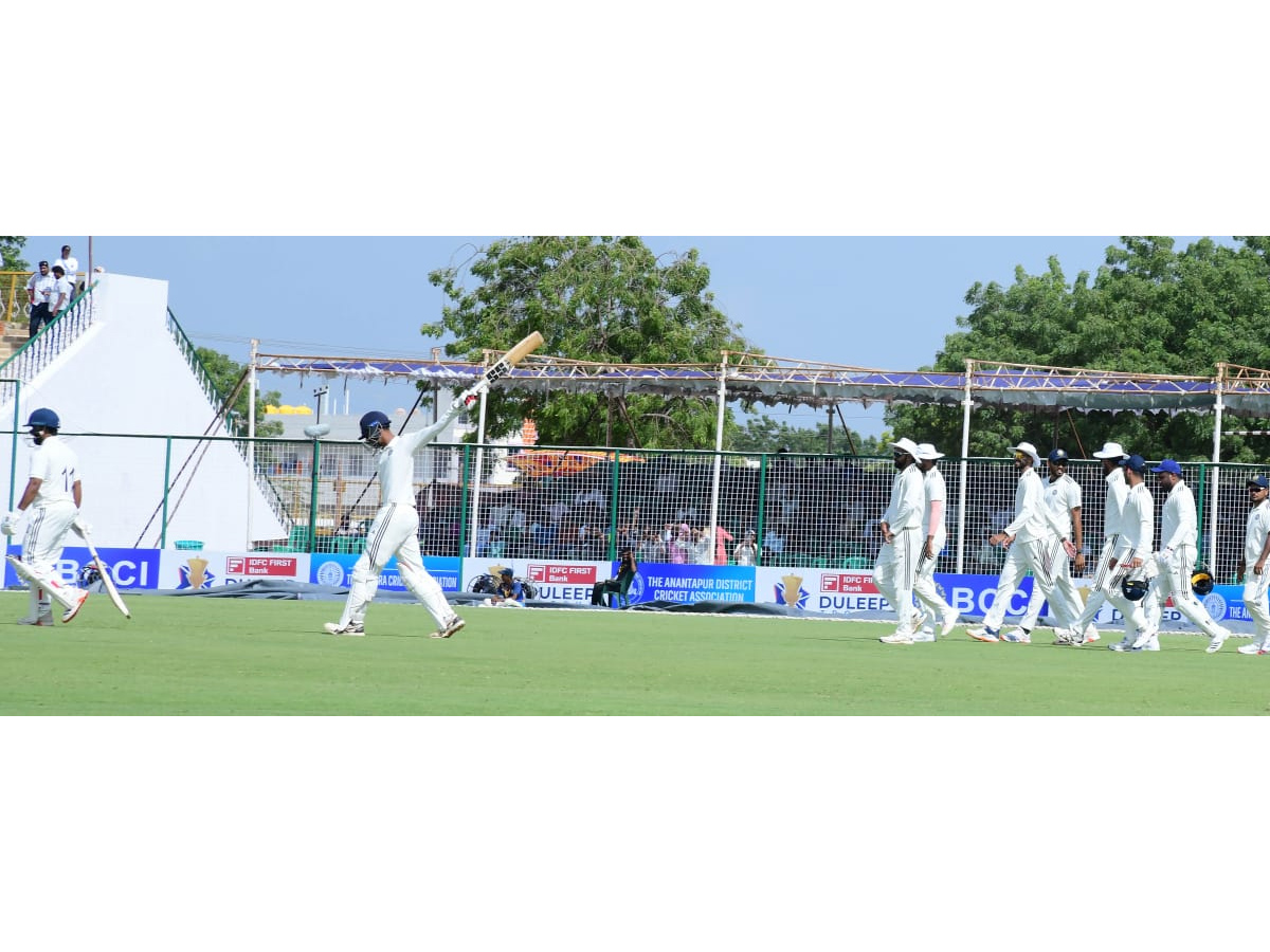 Duleep Trophy Second Match in  Anantapur Photos21