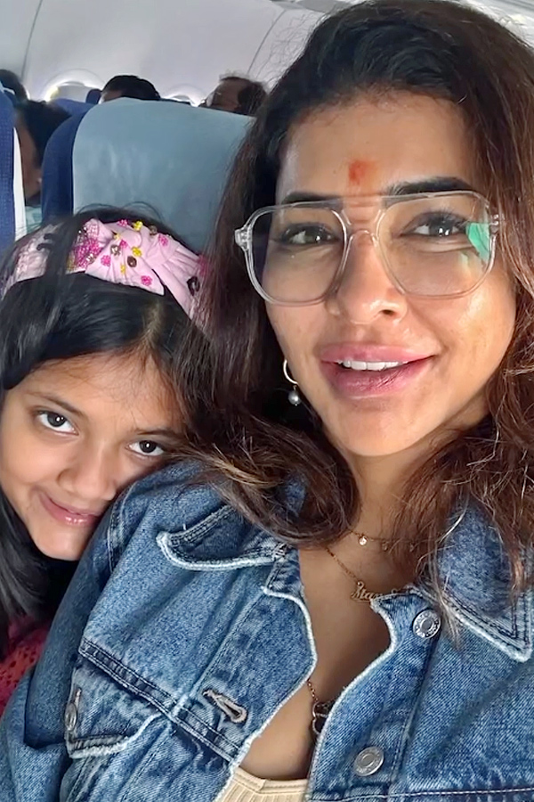 Hero Manchu Manoj Daughter Annaprasana Photos11