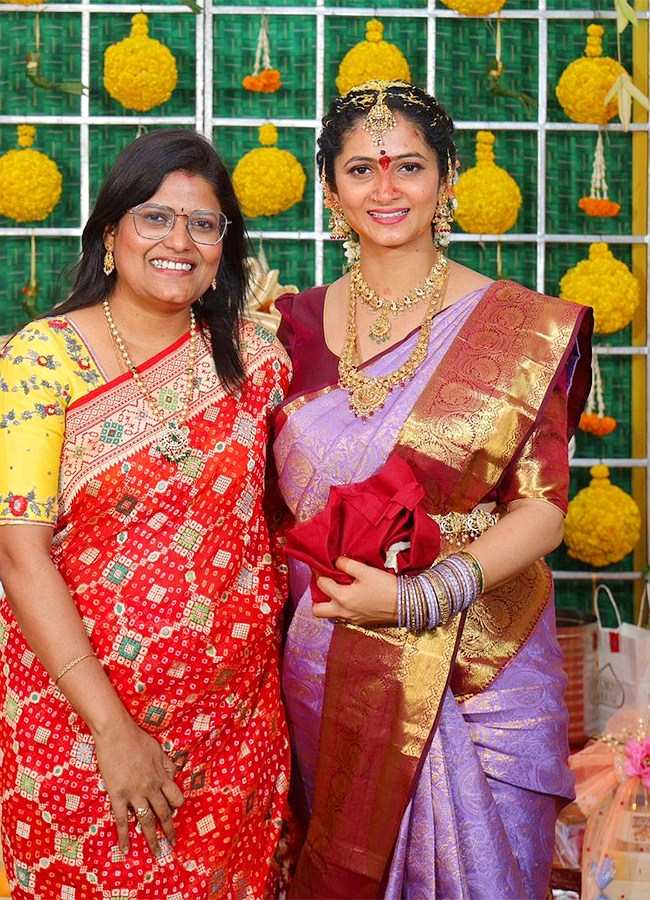Jabardasth Rocking Rakesh Wife Jordar Sujatha Seemantham Function Photos17