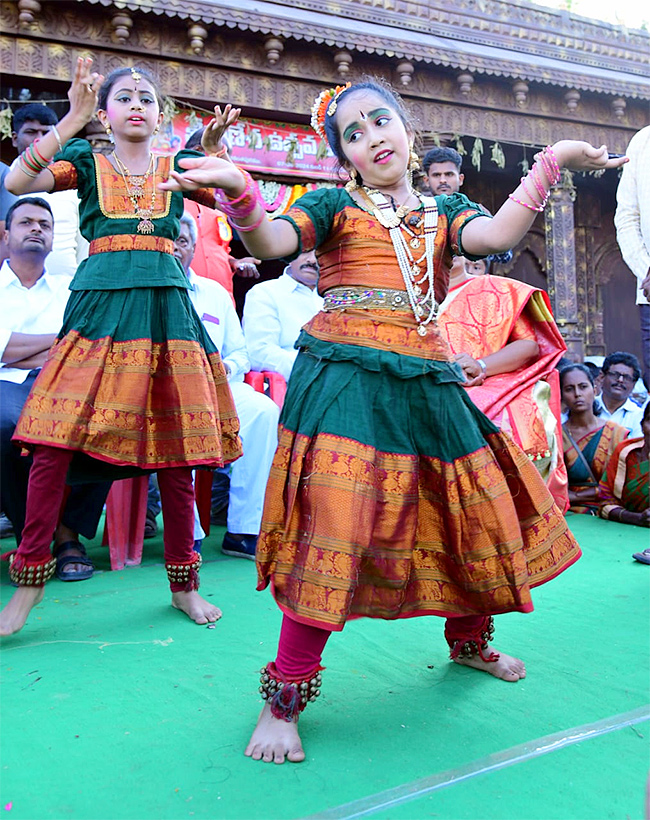 Vinayaka Nimajjanam 2024 at Anantapur Photos14