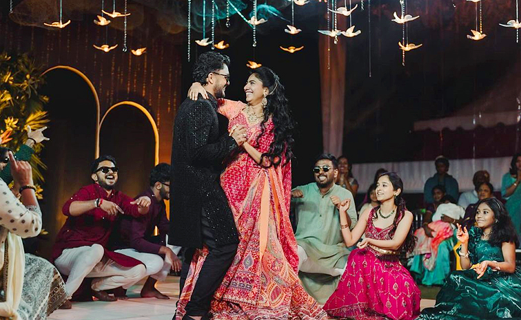 Sai Pallavi Dance With Pooja Kannan At Sangeet Ceremony Photos5