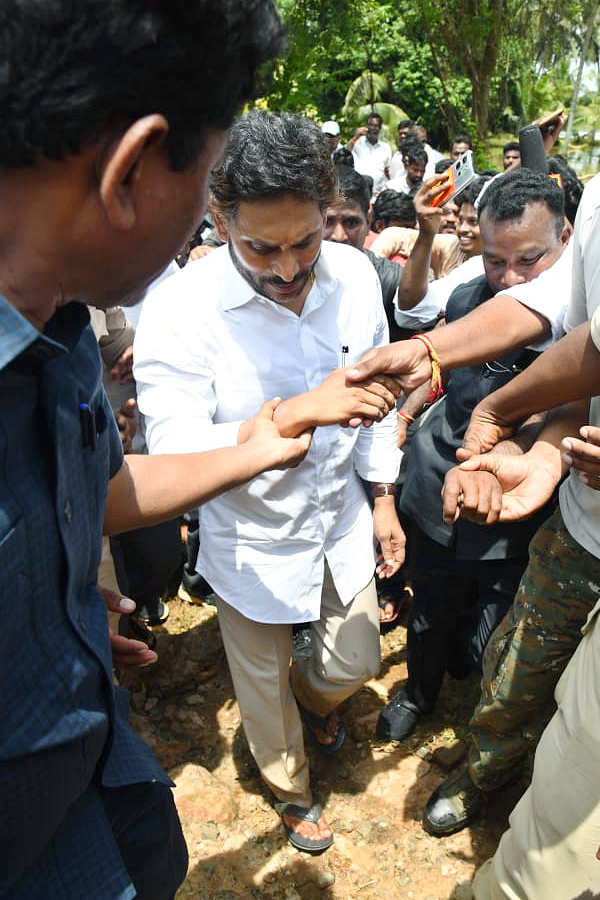 YS Jagan Visits Pithapuram Floods Affected Areas Photos20