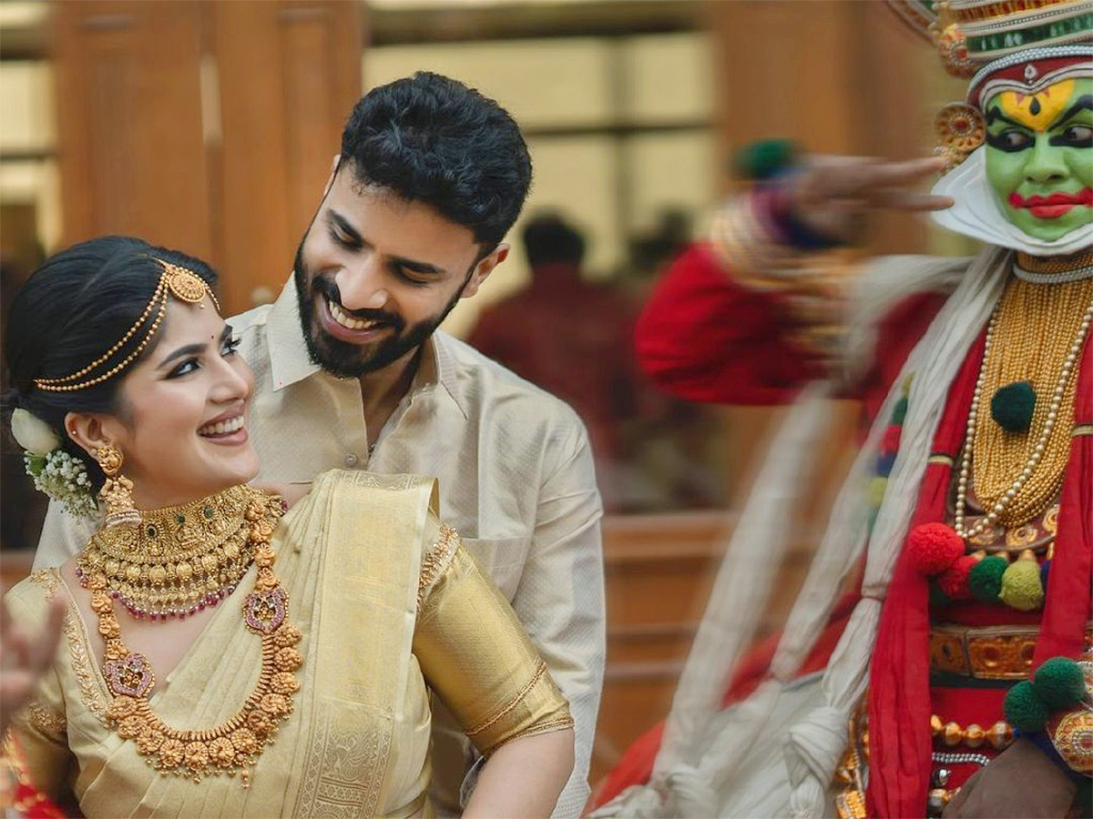 Actress Megha Akash And Saai Vishnu Marriage Photos6