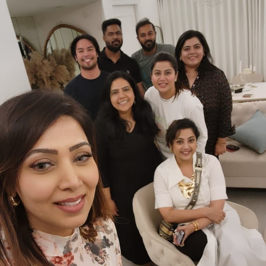Tollywood Actress Meena Birthday Celebrations Pics Goes Viral3