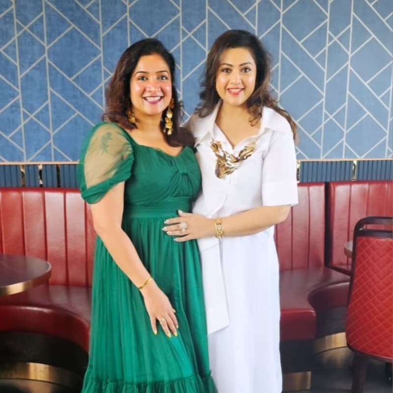 Tollywood Actress Meena Birthday Celebrations Pics Goes Viral6