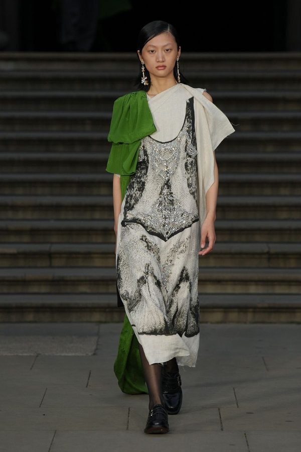 Erdem Spring Summer Collection 2025 Photos Viral27