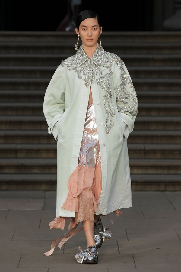Erdem Spring Summer Collection 2025 Photos Viral5