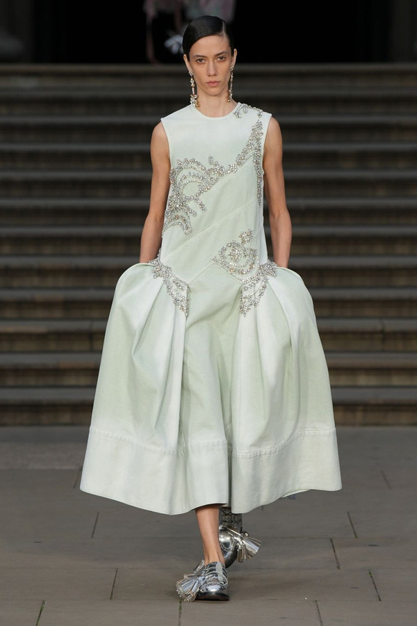 Erdem Spring Summer Collection 2025 Photos Viral7