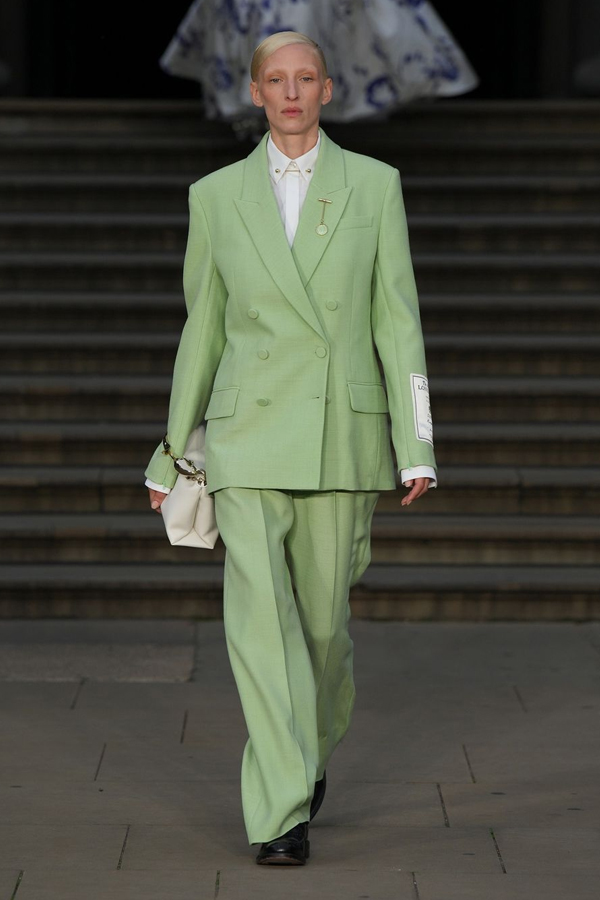 Erdem Spring Summer Collection 2025 Photos Viral9