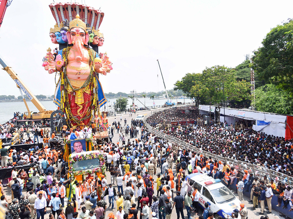 Khairatabad Ganesh Shobha Yatra 2024 Photos15