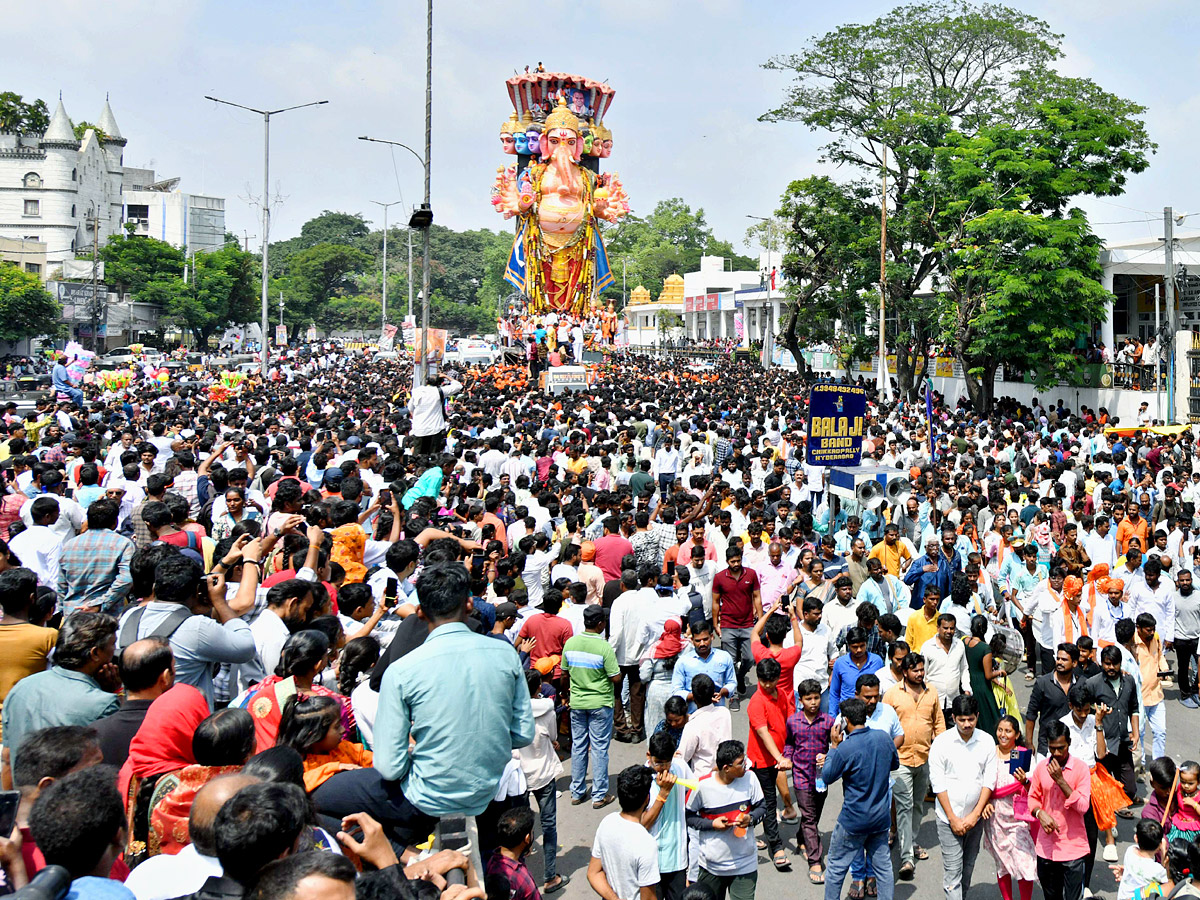Khairatabad Ganesh Shobha Yatra 2024 Photos23