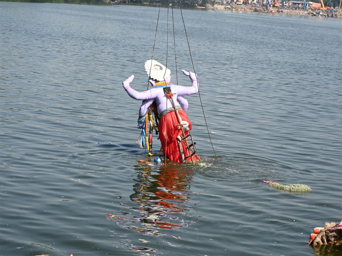 Ganesh Nimajjanam 2024 at Hyderabad's Tank Bund: Photos23