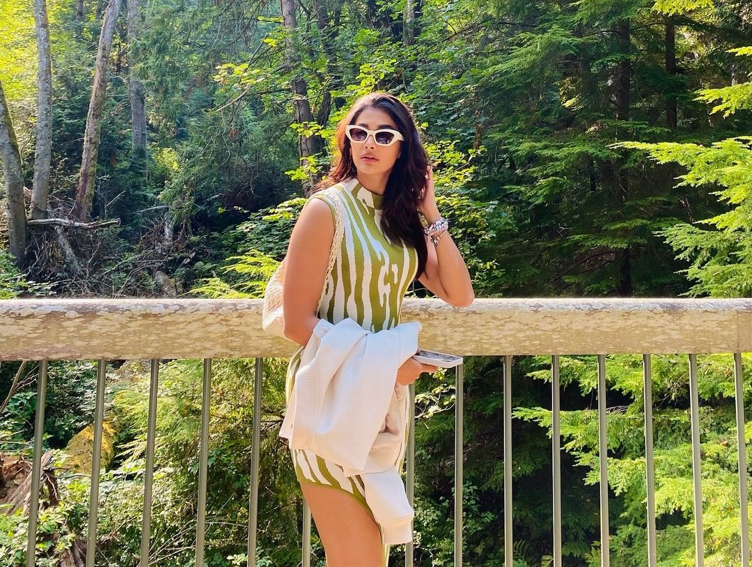 Pooja Hegde Latest Photos Goes Viral6
