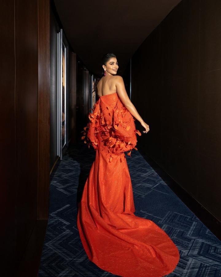 Pooja Hegde Latest Photos Goes Viral9