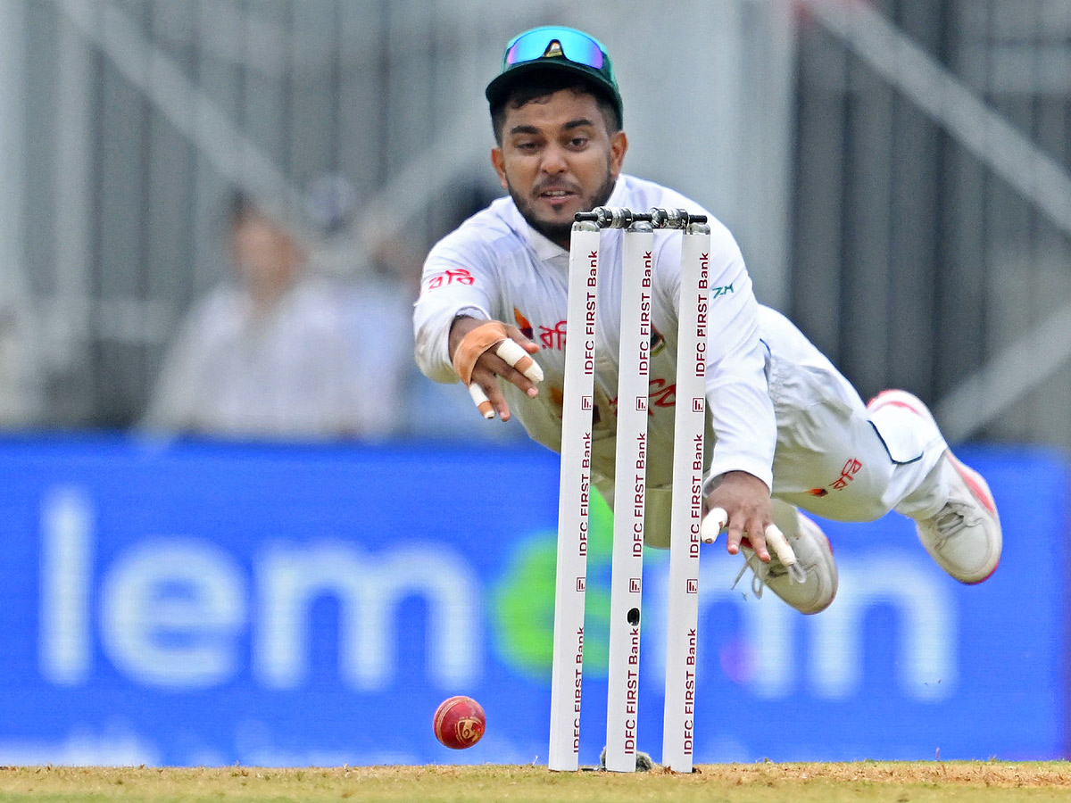 Ravichandran Ashwin, Ravindra Jadeja shine to chances against Bangladesh Photos28