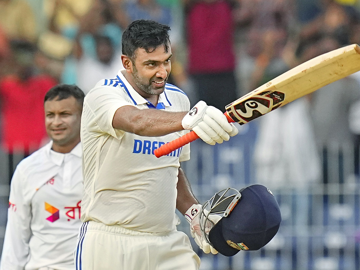 Ravichandran Ashwin, Ravindra Jadeja shine to chances against Bangladesh Photos4