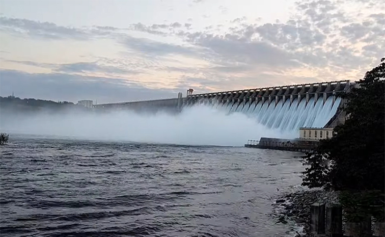 26 Crest Gates Of Nagarjuna Sagar Dam Opened Photos Goes Viral9
