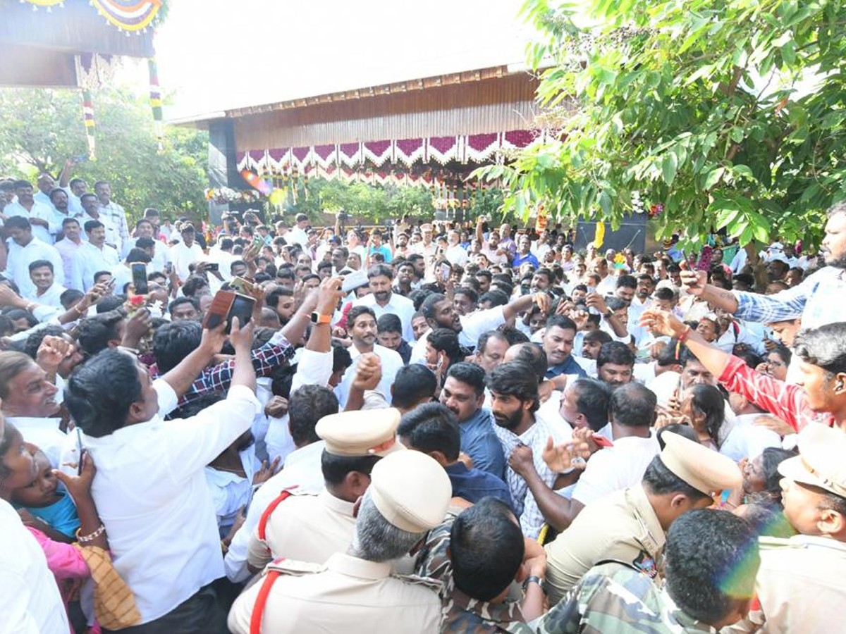 Unforgettable The Great Leader Ys Rajasekhara Reddy Vardhanthi Photos36