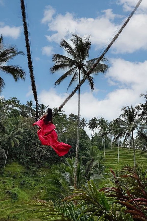 Ahaana Krishna Enjoys Vacation In Bali With Friends, Photos Viral14