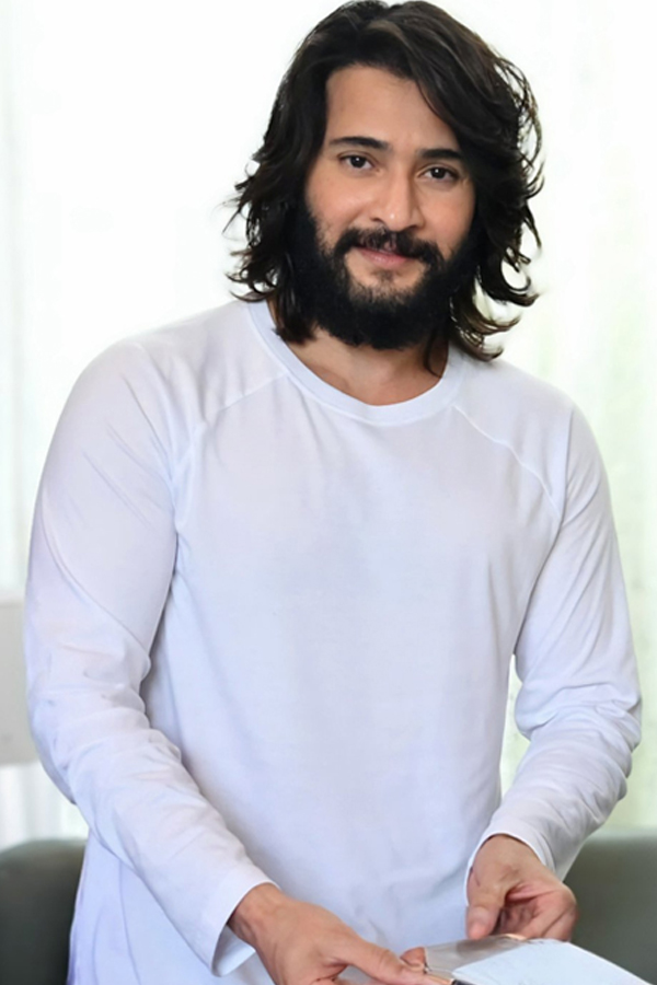 Mahesh Babu Looks Like A Hollywood Hero Keanu Reeves, Photos Viral9