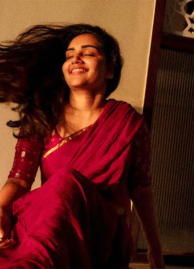 Tollywood Actress Soniya Singh HD Hot Photos8
