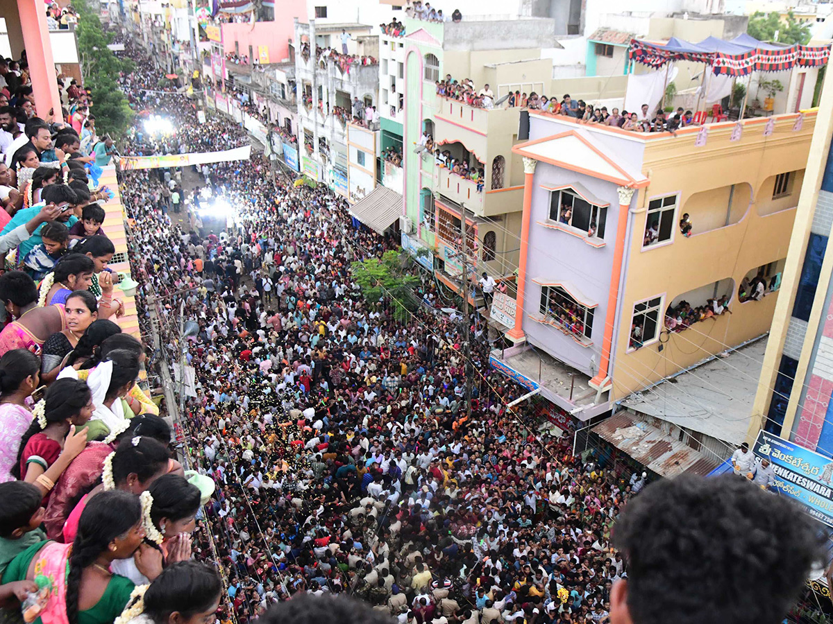 Tirupati : Poleramma Jatara Venkatagiri Photos7
