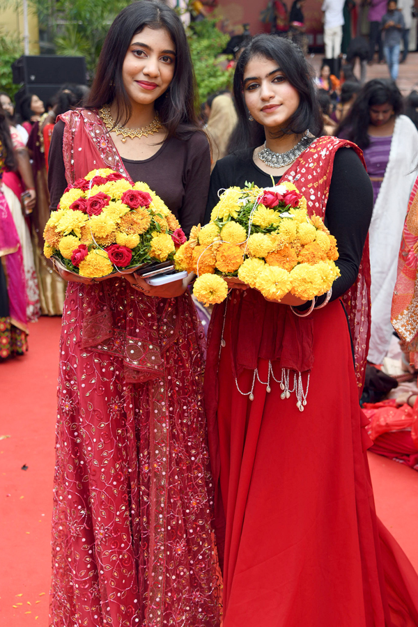 Dussehra Celebrations At Villa Marie College In Somajiguda Photos Viral17