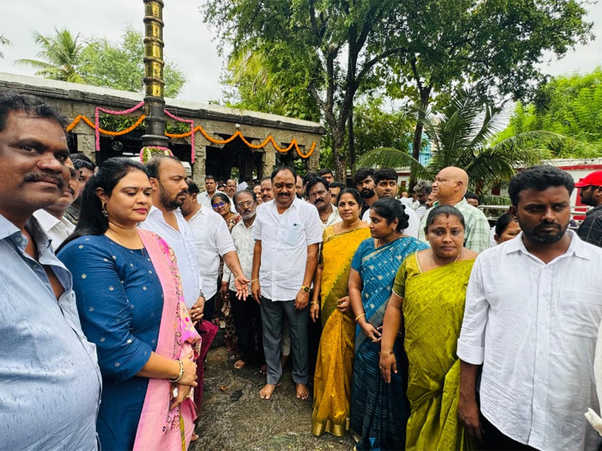 YSRCP Leaders Statewide Temple Pooja Photos22
