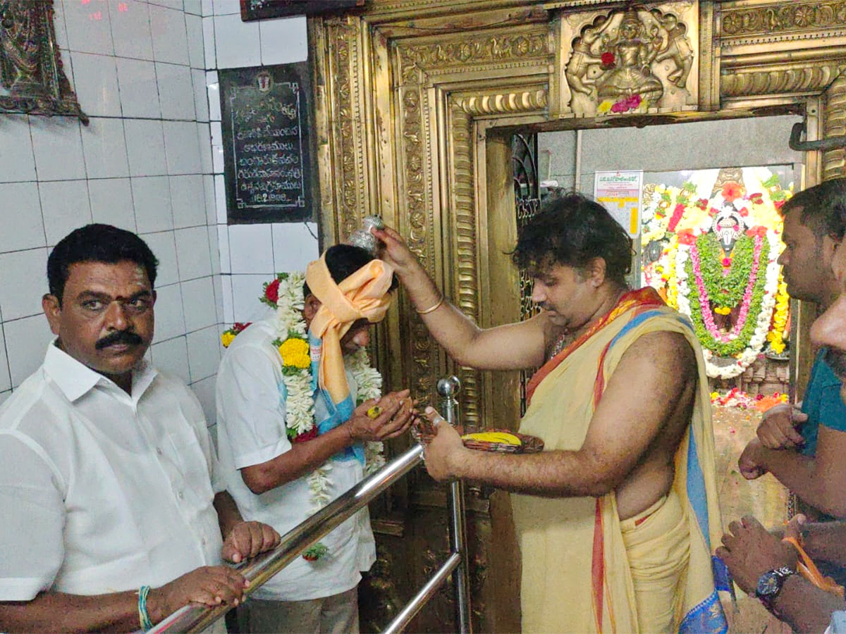 YSRCP Leaders Statewide Temple Pooja Photos26