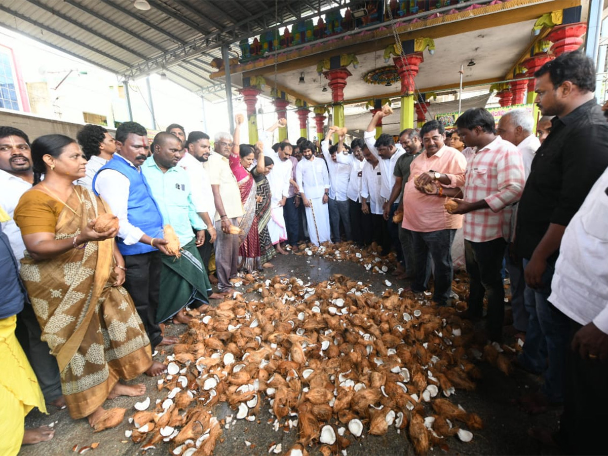 YSRCP Leaders Statewide Temple Pooja Photos6