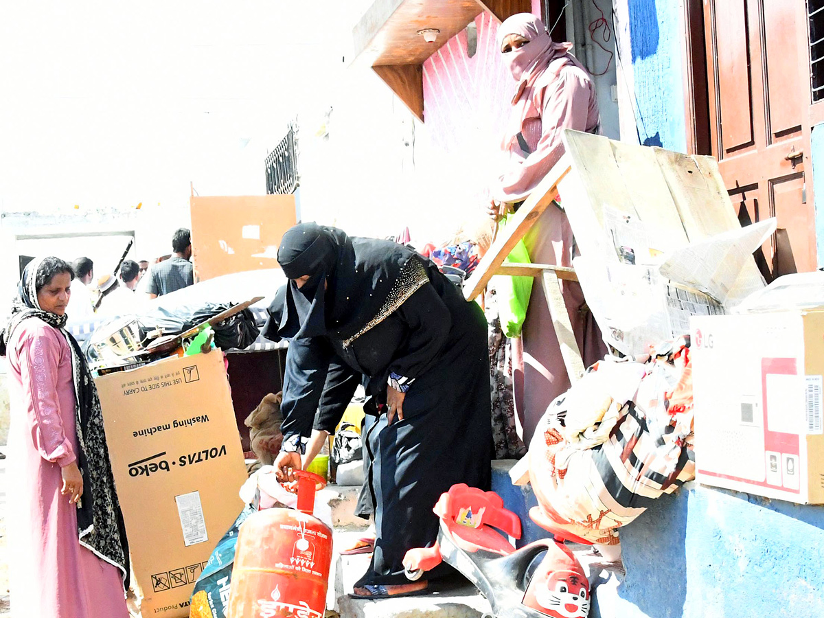Double Bedroom Beneficiaries oppose allotment of houses to Musi project oustees Photos7