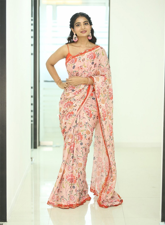 Ananya Nagalla Launched Rida Radiance Skin and Hair Clinic at Gachibowli12