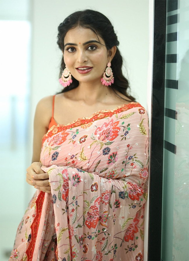 Ananya Nagalla Launched Rida Radiance Skin and Hair Clinic at Gachibowli13