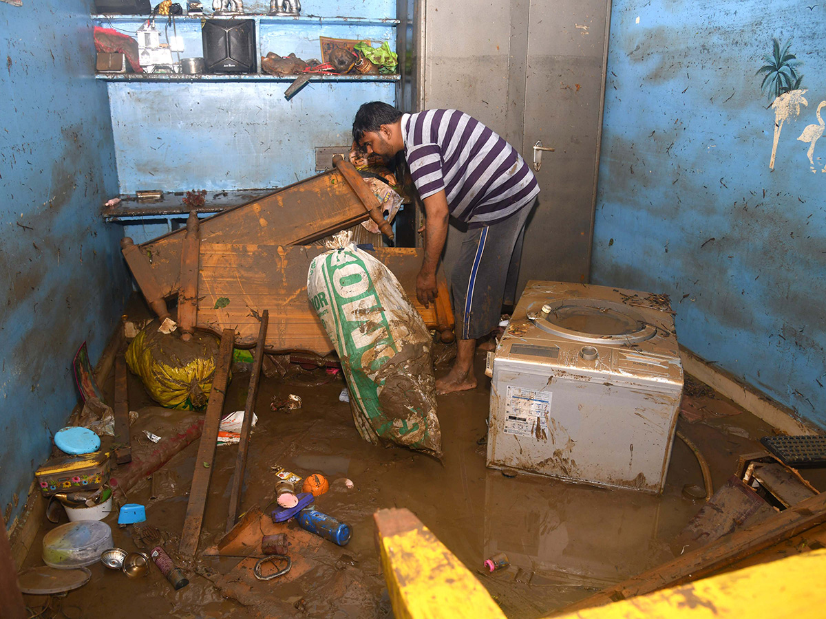 Khammam Floods 2024 Photos17