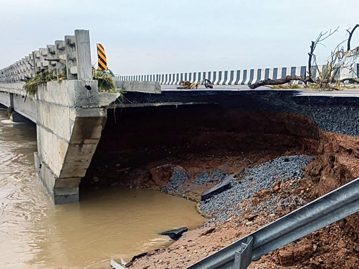 Khammam Floods 2024 Photos33