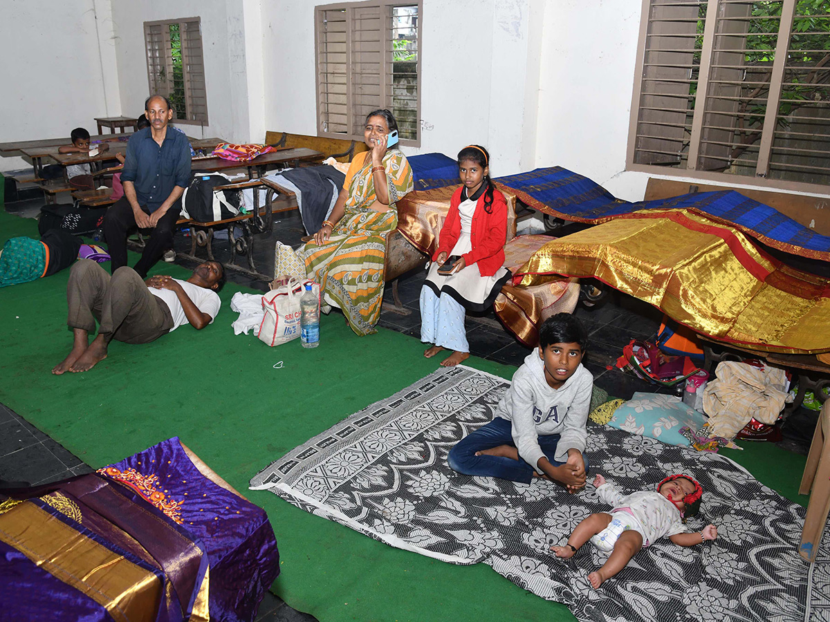 Khammam Floods 2024 Photos4