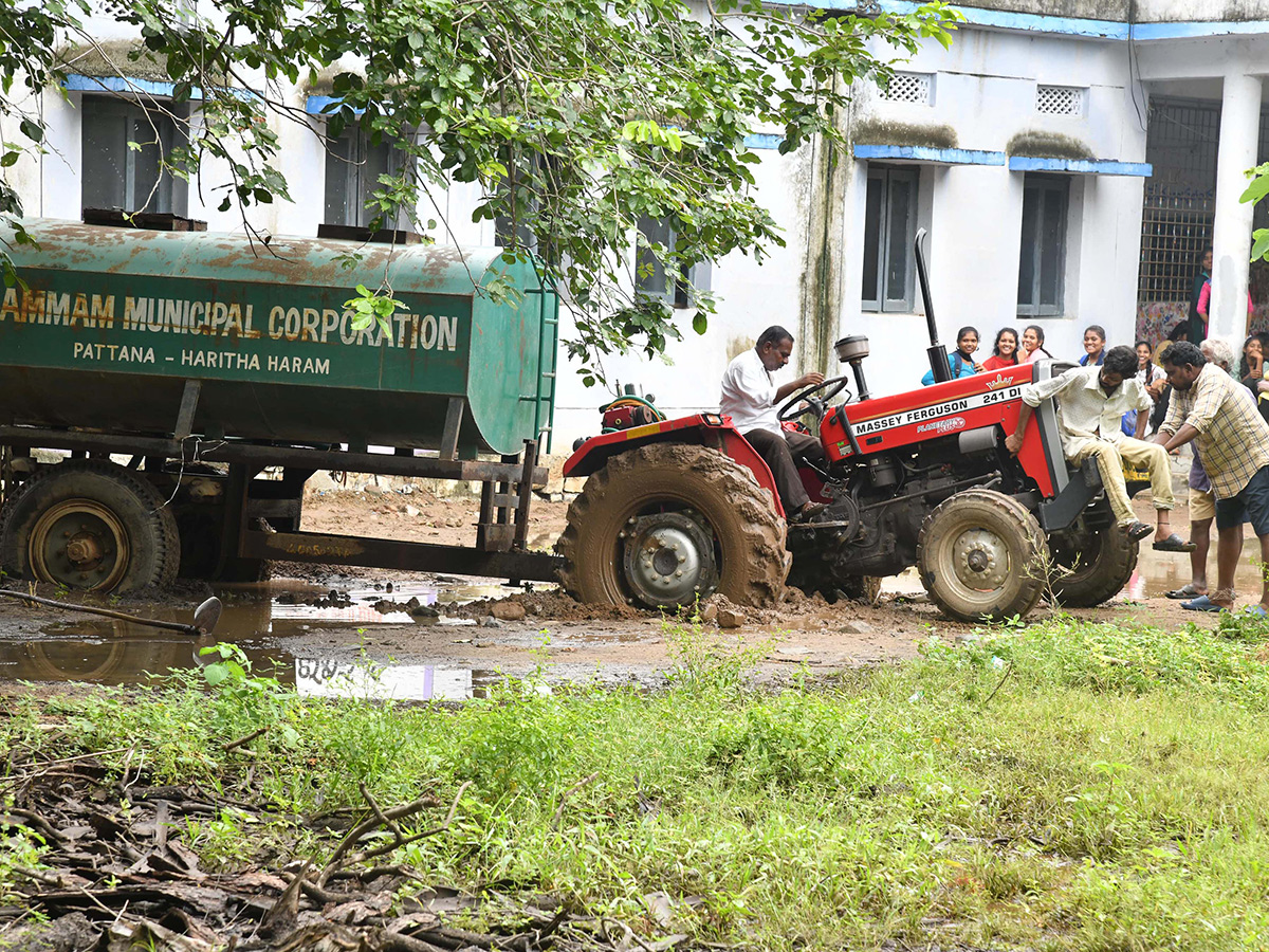 Khammam Floods 2024 Photos5