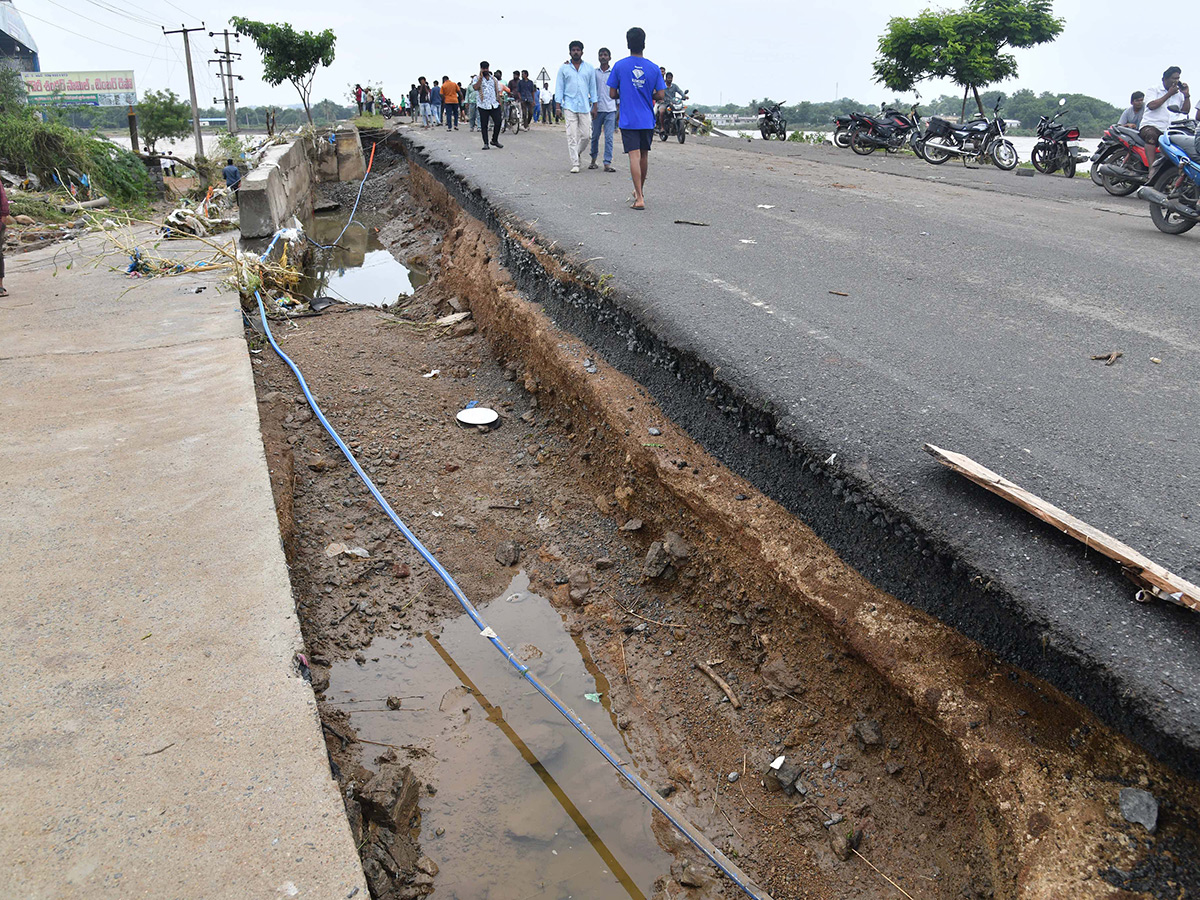Khammam Floods 2024 Photos6