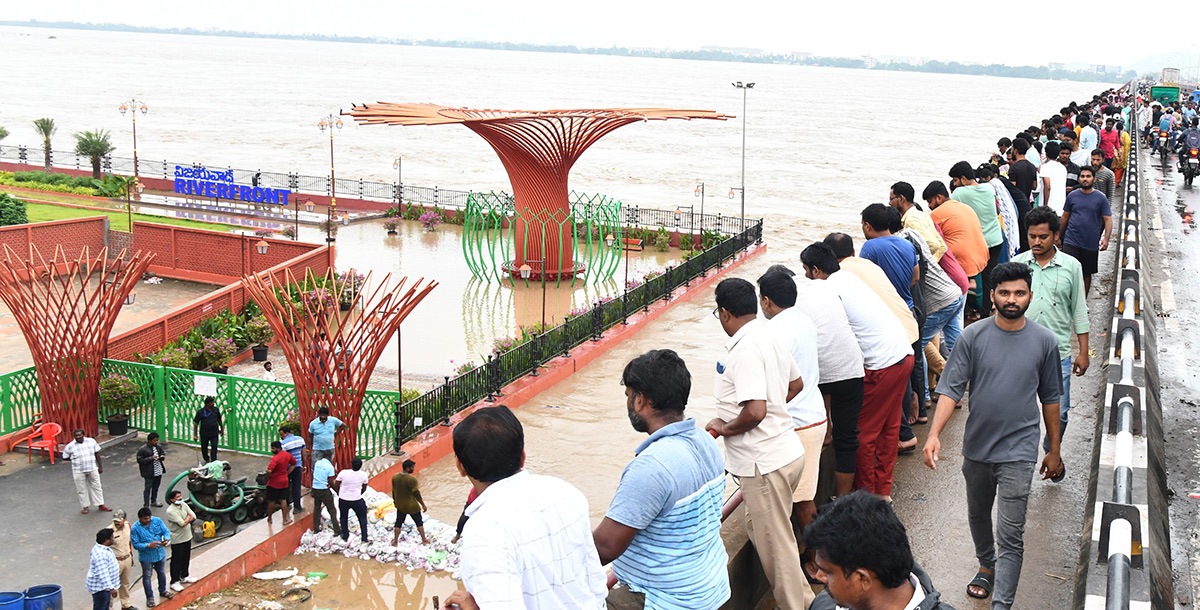 Riverfront park new landmark vijayawada photos11