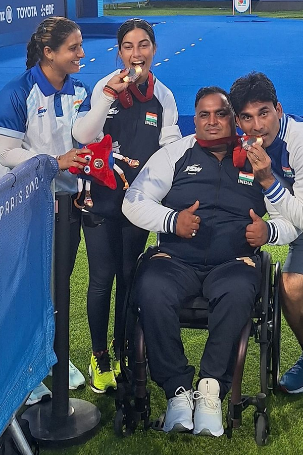 Paralympics Bronze Medalist Sheetal Devi Photos Viral Inspiring Story18